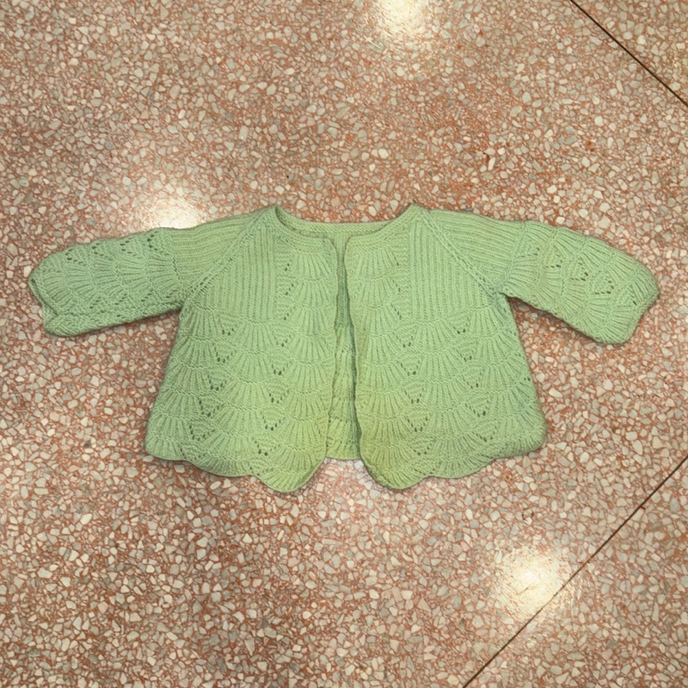 Vintage Baby Handmade Crochet Knit Cardigan and Bonnet Set - Picture 4 of 11